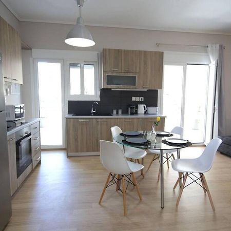 Apartamento Penthouse Lux Flat With 2 Bd Next To Larissis Atenas Exterior foto