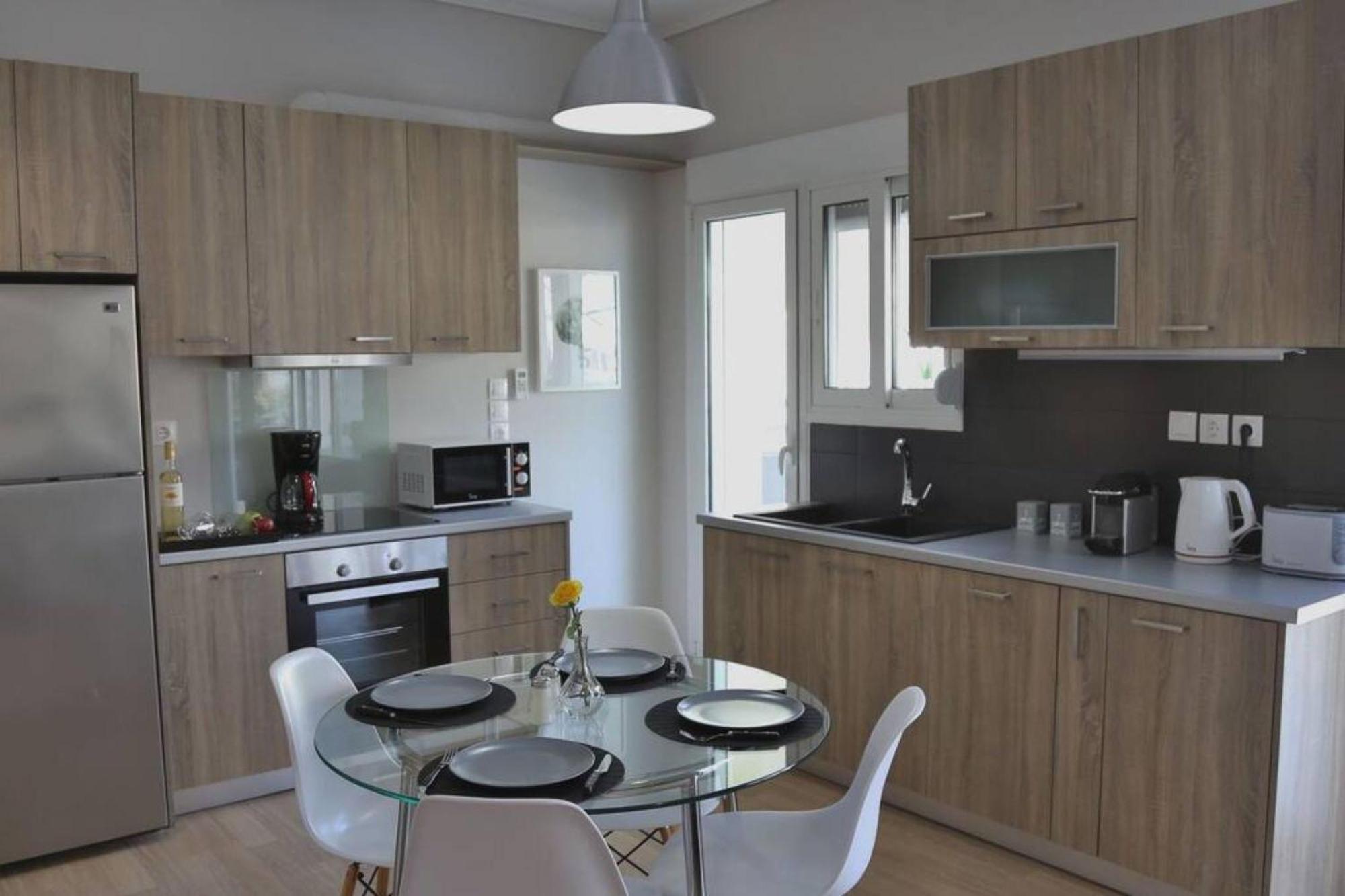 Apartamento Penthouse Lux Flat With 2 Bd Next To Larissis Atenas Exterior foto