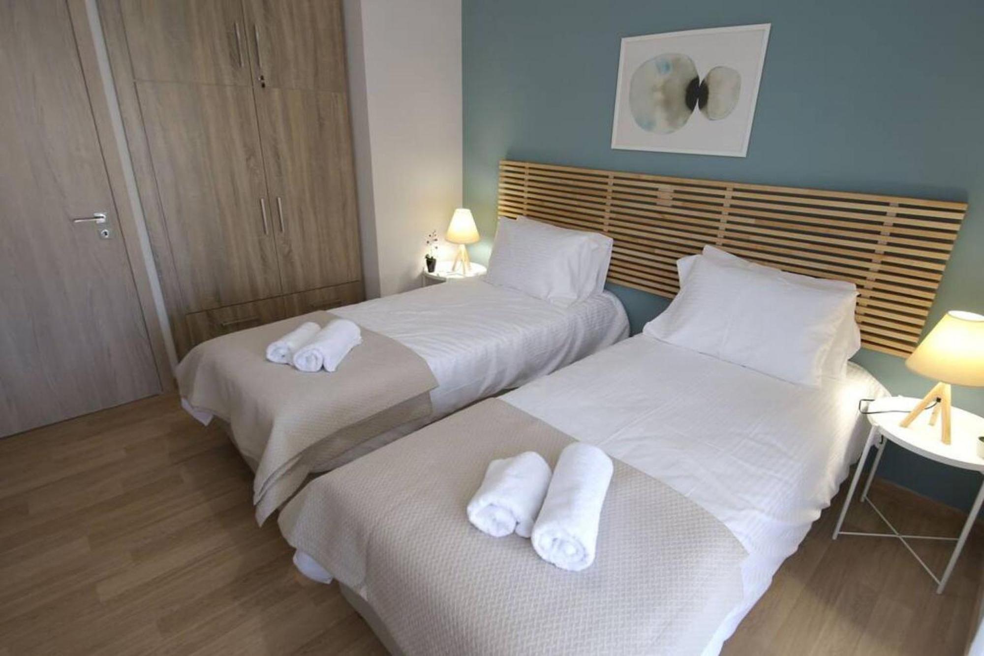 Apartamento Penthouse Lux Flat With 2 Bd Next To Larissis Atenas Exterior foto