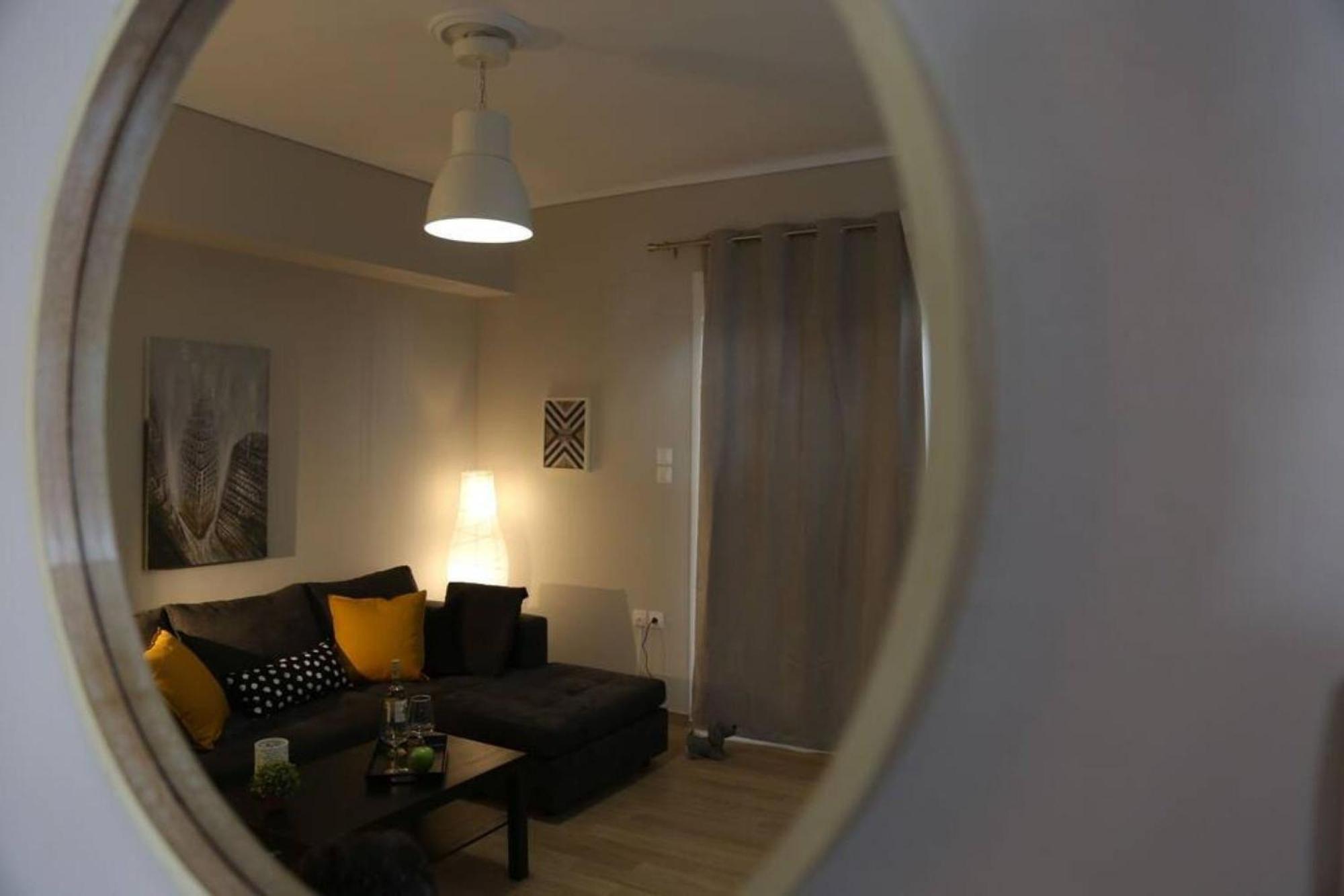 Apartamento Penthouse Lux Flat With 2 Bd Next To Larissis Atenas Exterior foto