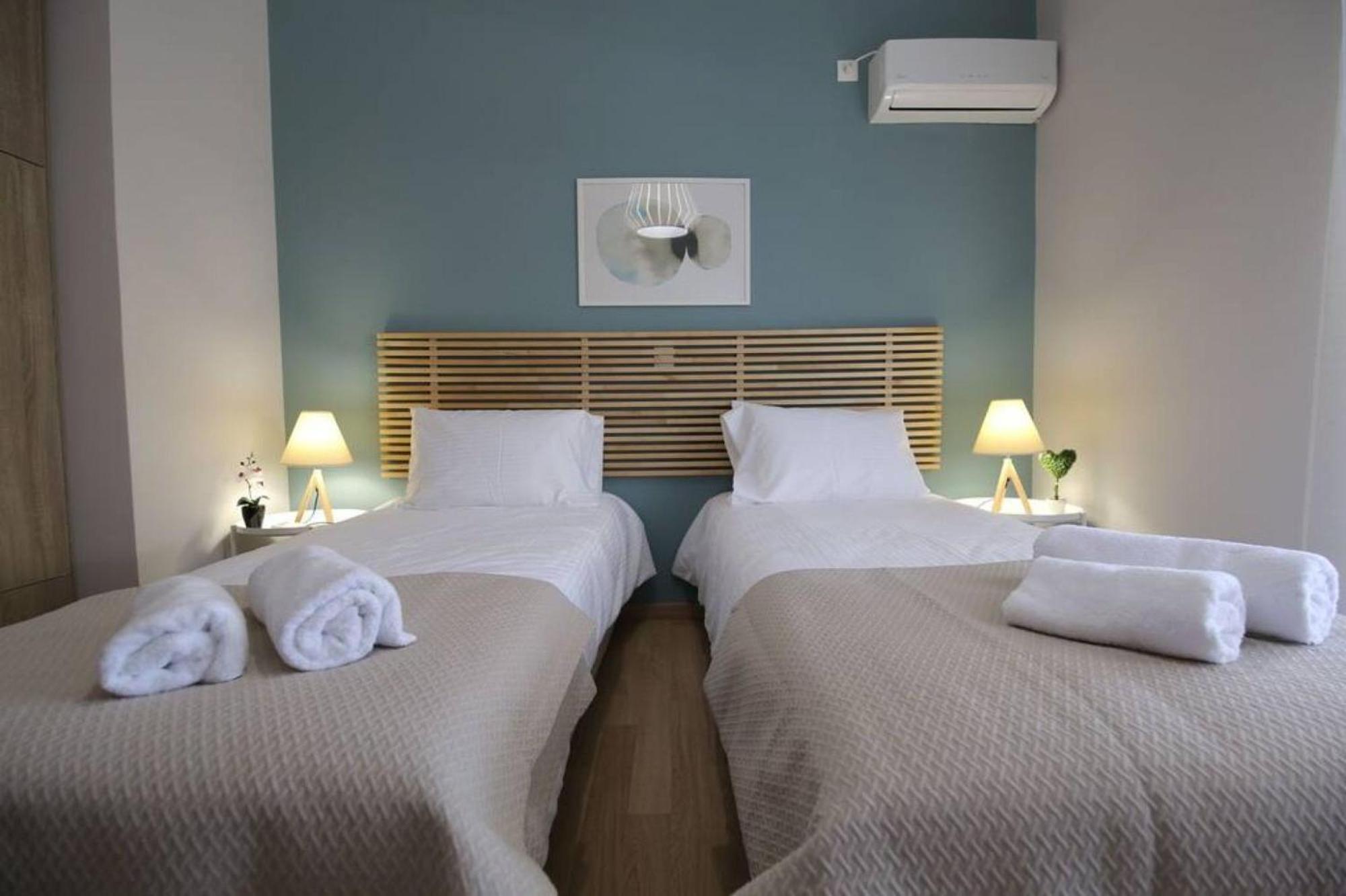 Apartamento Penthouse Lux Flat With 2 Bd Next To Larissis Atenas Exterior foto