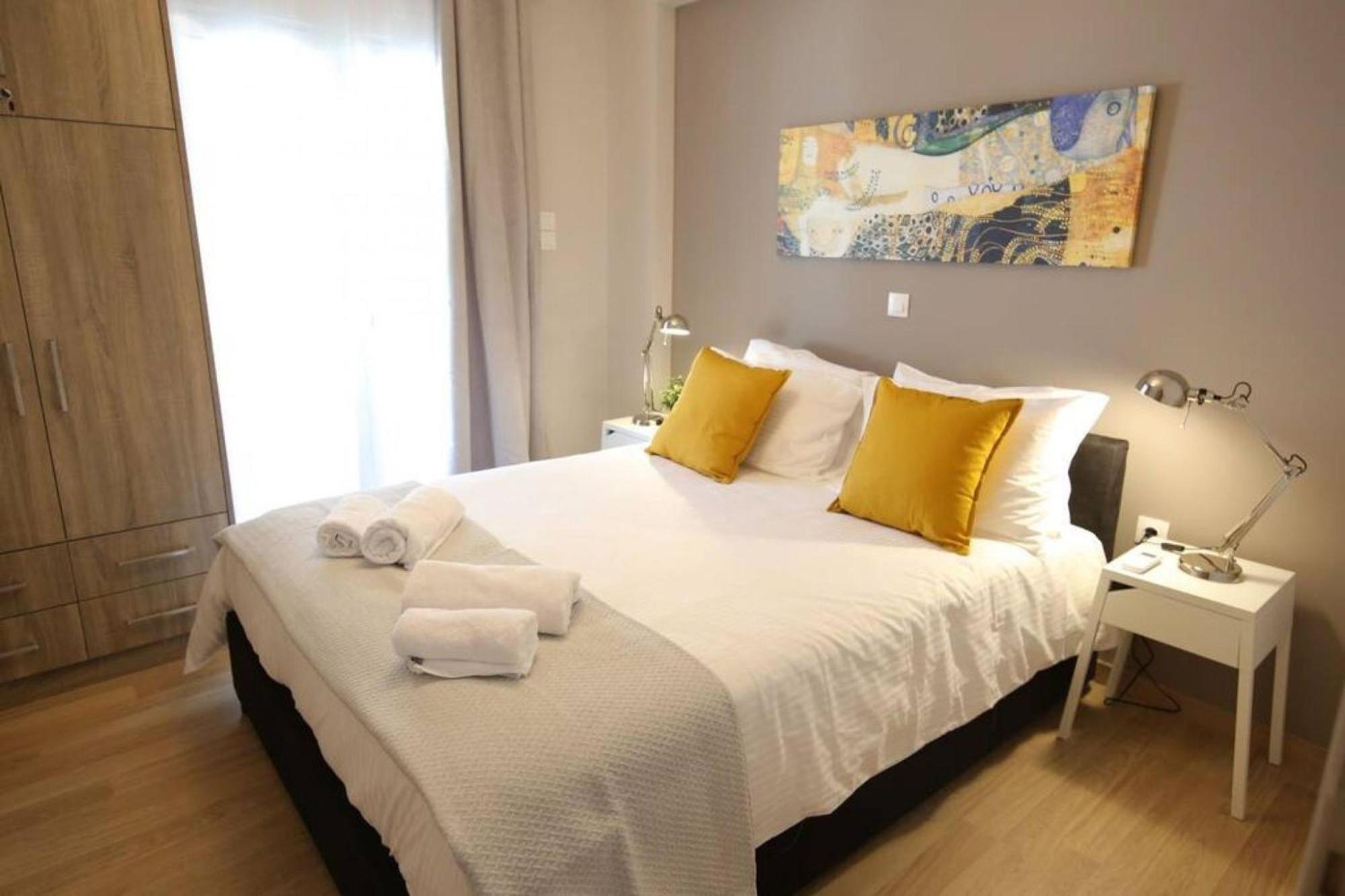 Apartamento Penthouse Lux Flat With 2 Bd Next To Larissis Atenas Exterior foto